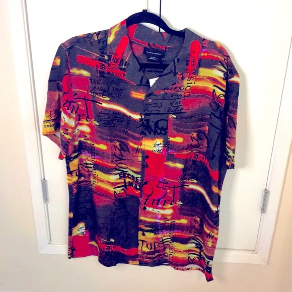 Cotton On men’s resort wear graphic spell out shirt L red new - Picture 1 of 11